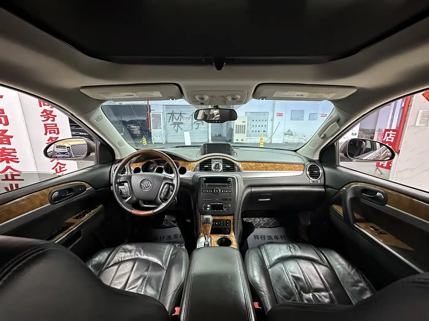 Buick Enclave 2010 3.6L Elite Edition фото 22