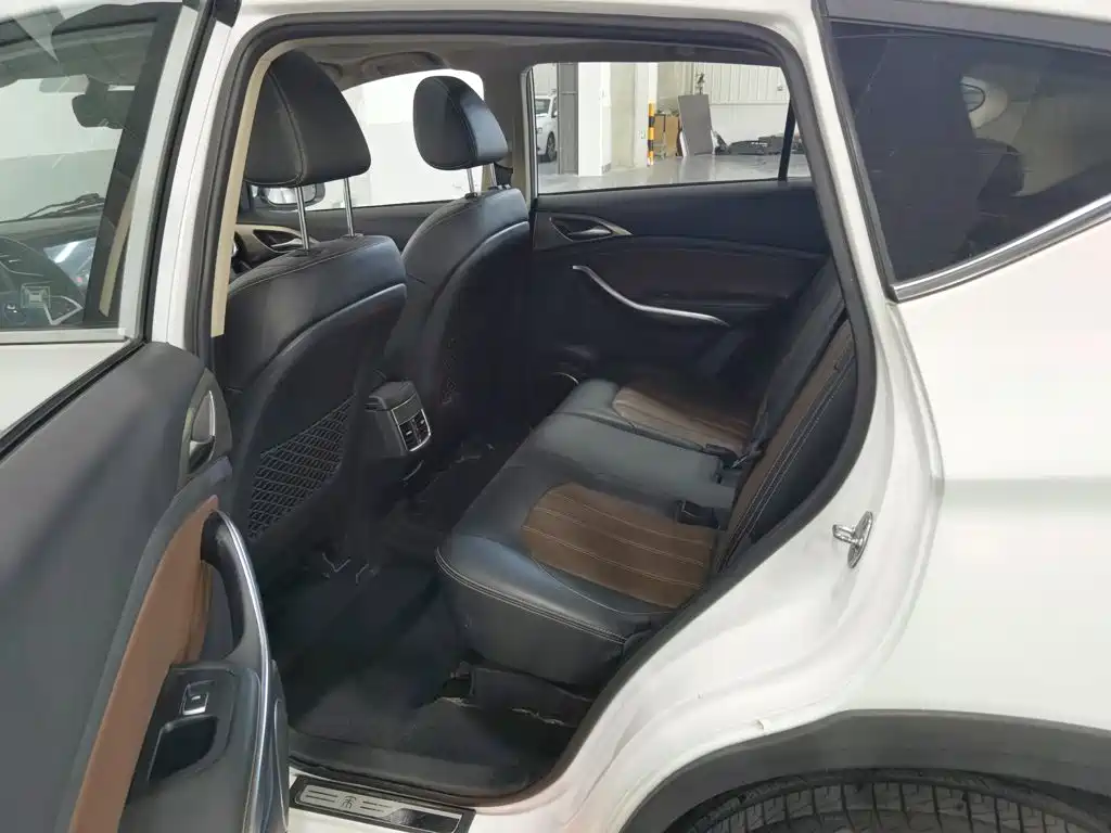 BYD Song New Energy 2018 2017 Song DM 1.5TID Full-time 4WD Luxury