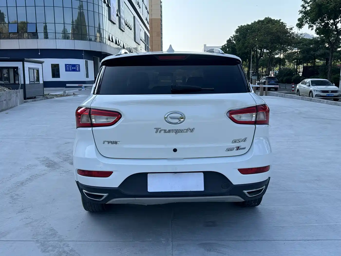 GAC Trumpchi Trumpchi GS4 2015 200T G-DCT Premium Edition фото 8