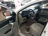 Photo 16 - Geely Emgrand