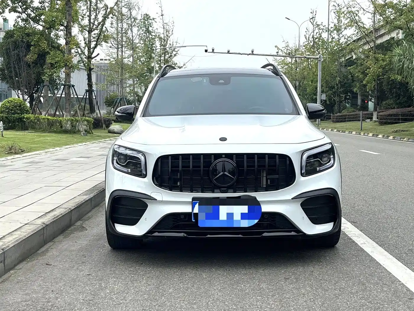 Mercedes-Benz GLB AMG 2023 2023 Model AMG GLB 35 4MATIC