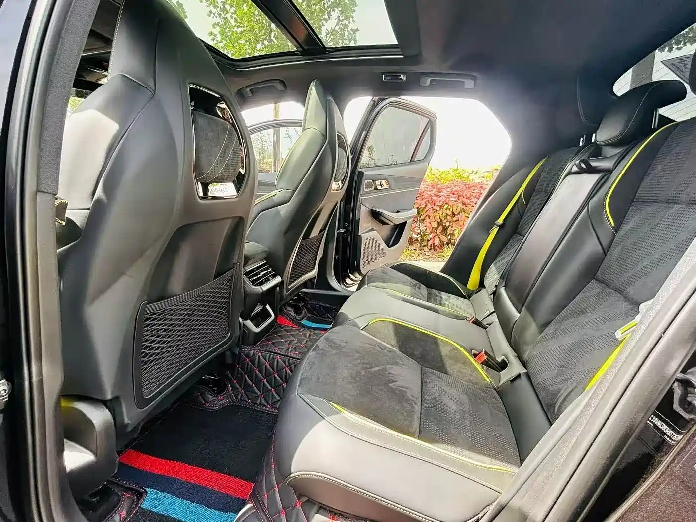 Lynk & Co 03 2023 03+ 2.0TD Automatic Performance Package фото 6