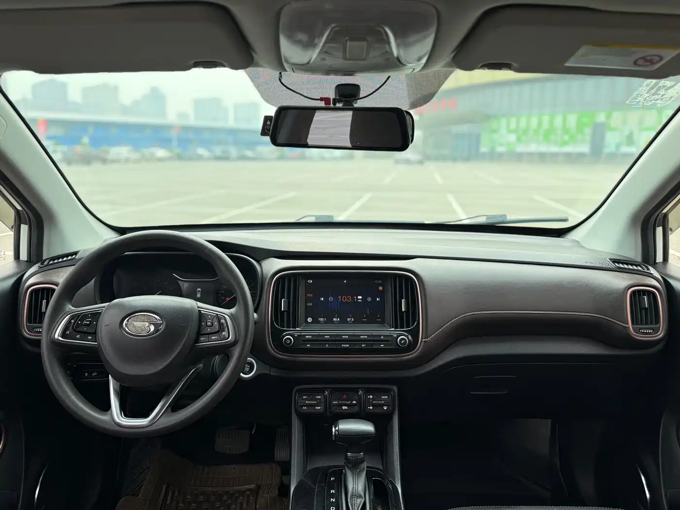 GAC Trumpchi Trumpchi GS3 2017 Model 200T Automatic Luxury Edition фото 6