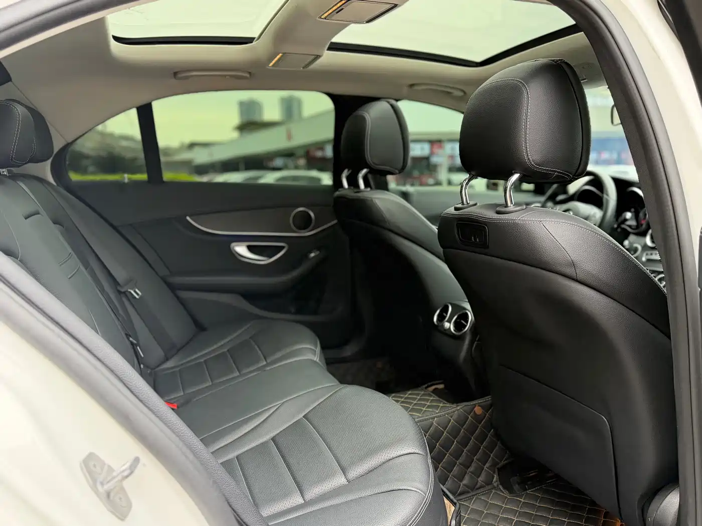 Mercedes-Benz C-Class 2020 C 260 L Sport фото 13