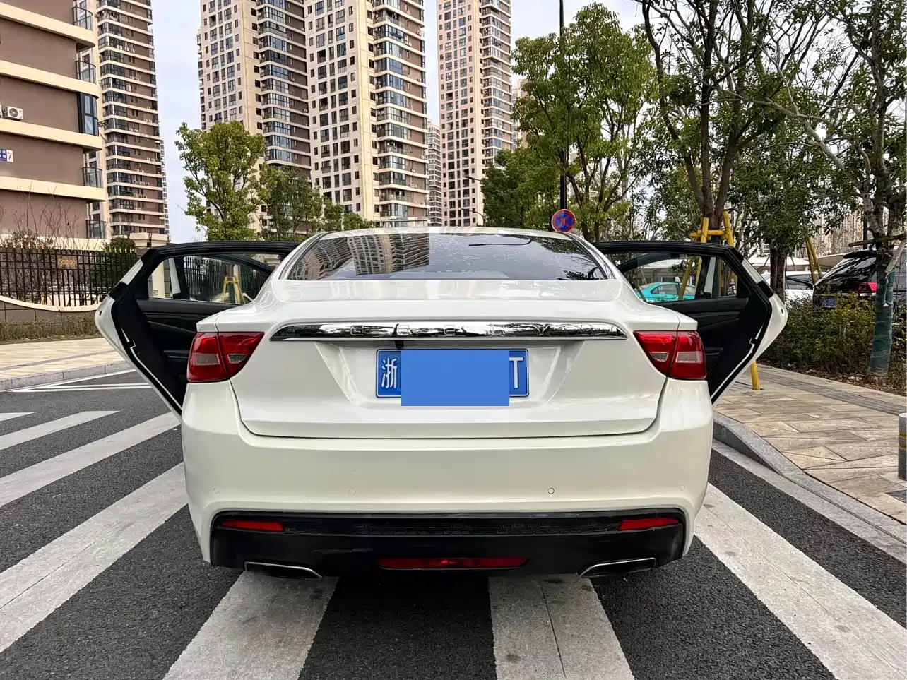 Geely Borui 2015 2015 2.4L Comfort