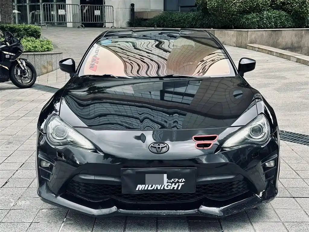 Toyota 86 2017 2.0L Manual Luxury фото 2