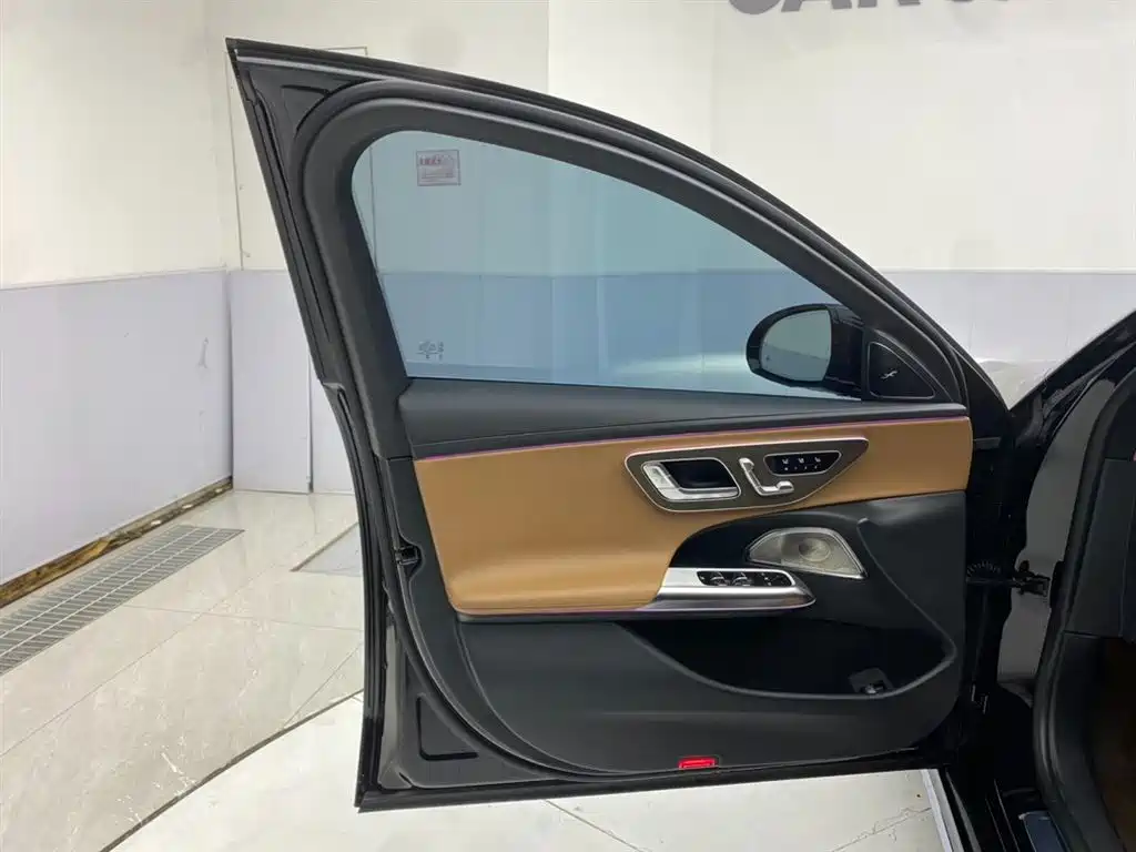 Mercedes-Benz E-Class 2025 Facelift E 300 L Luxury фото 16