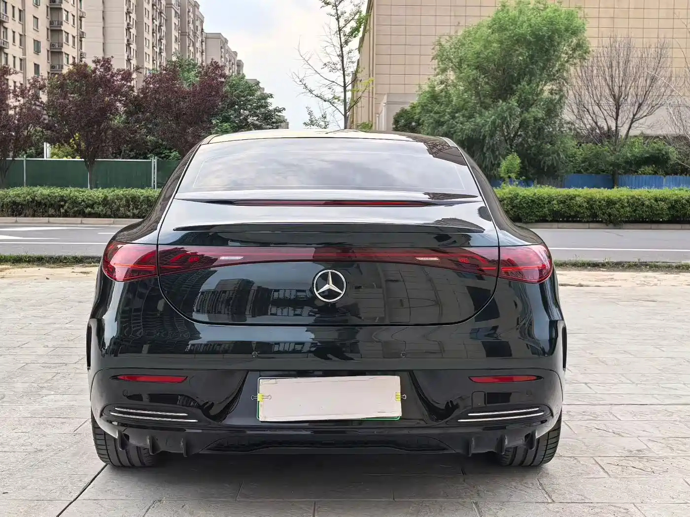 Mercedes-Benz EQE 2022 350 Luxury Edition фото 8
