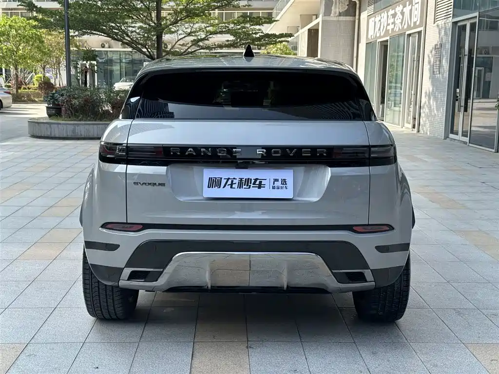Land Rover Range Rover Evoque 2024 Range Rover Evoque L 249PS Light Master Edition фото 7