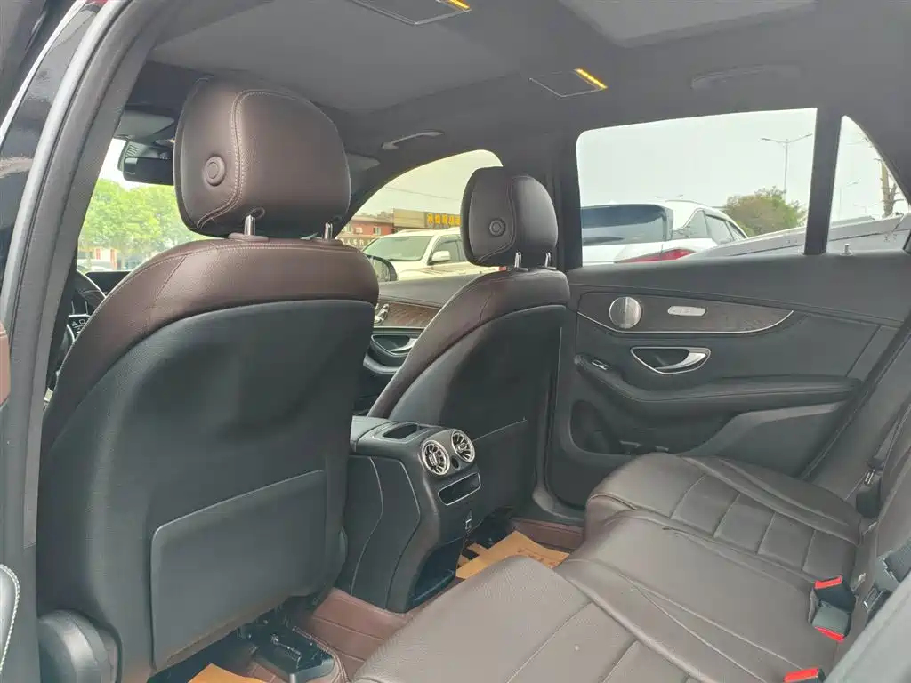 Mercedes-Benz GLC 2020 GLC 260 L 4MATIC Luxury фото 15