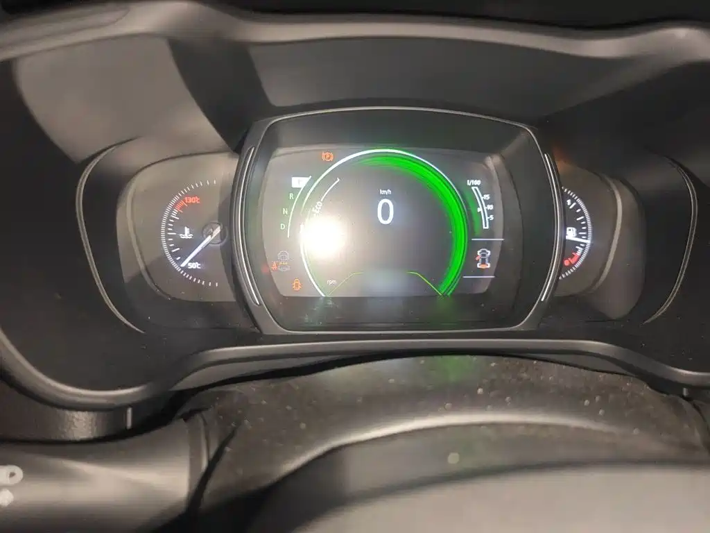 Renault Kadjar 2018 2017 2.0L 2WD Fashion Edition