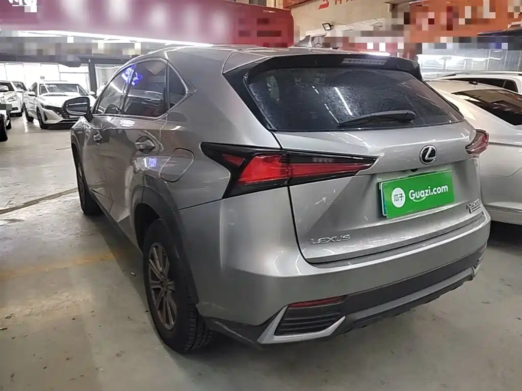 Lexus NX 2017 200 FWD Sharp Edition фото 5