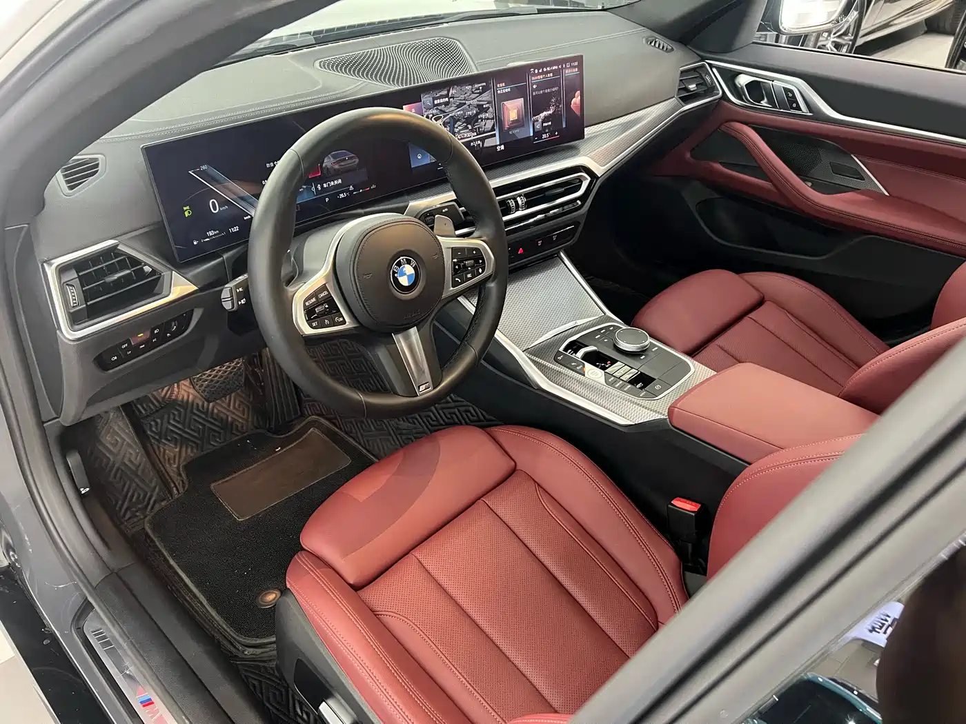 BMW 4 Series 2023 425i Gran Coupe M Sport Shadowline Package фото 11