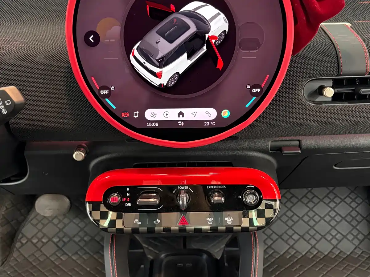 MINI Electric MINI JCW 2025 JOHN COOPER WORKS фото 7