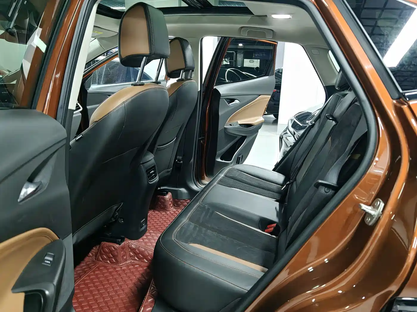 Buick Encore 2020 20T CVT Luxury Edition фото 6