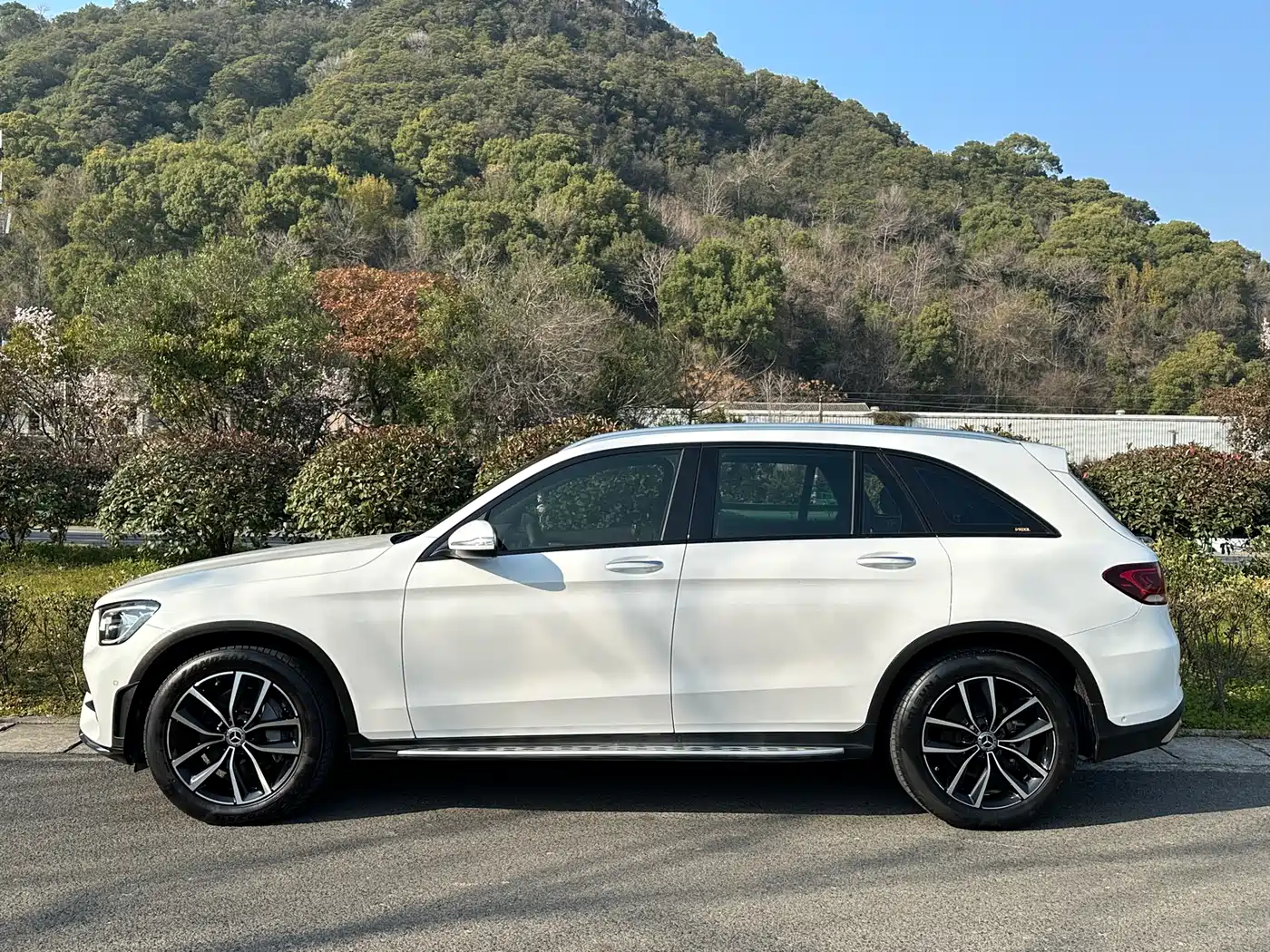 Mercedes-Benz GLC 2020 Facelift GLC 300 L 4MATIC Dynamic фото 3
