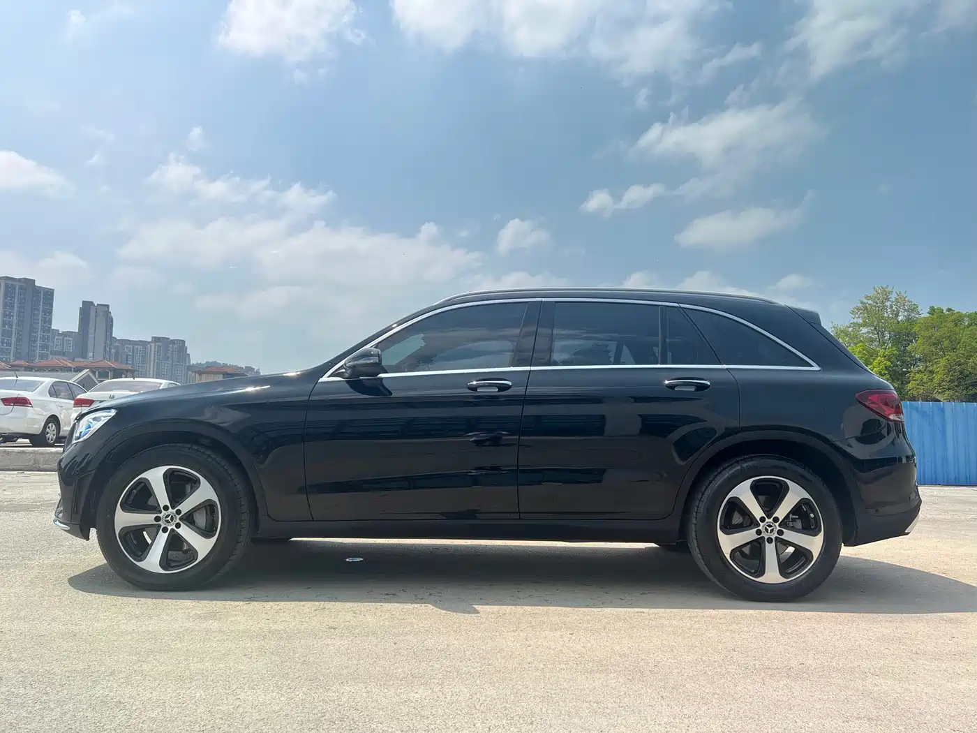 Mercedes-Benz GLC 2022 Facelift III GLC 260 L 4MATIC Dynamic фото 4