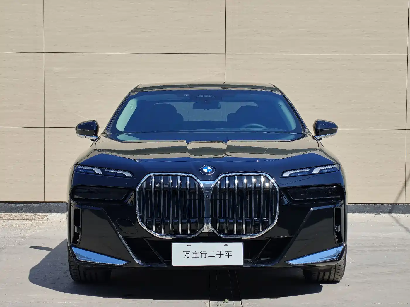 BMW 7-SERIES