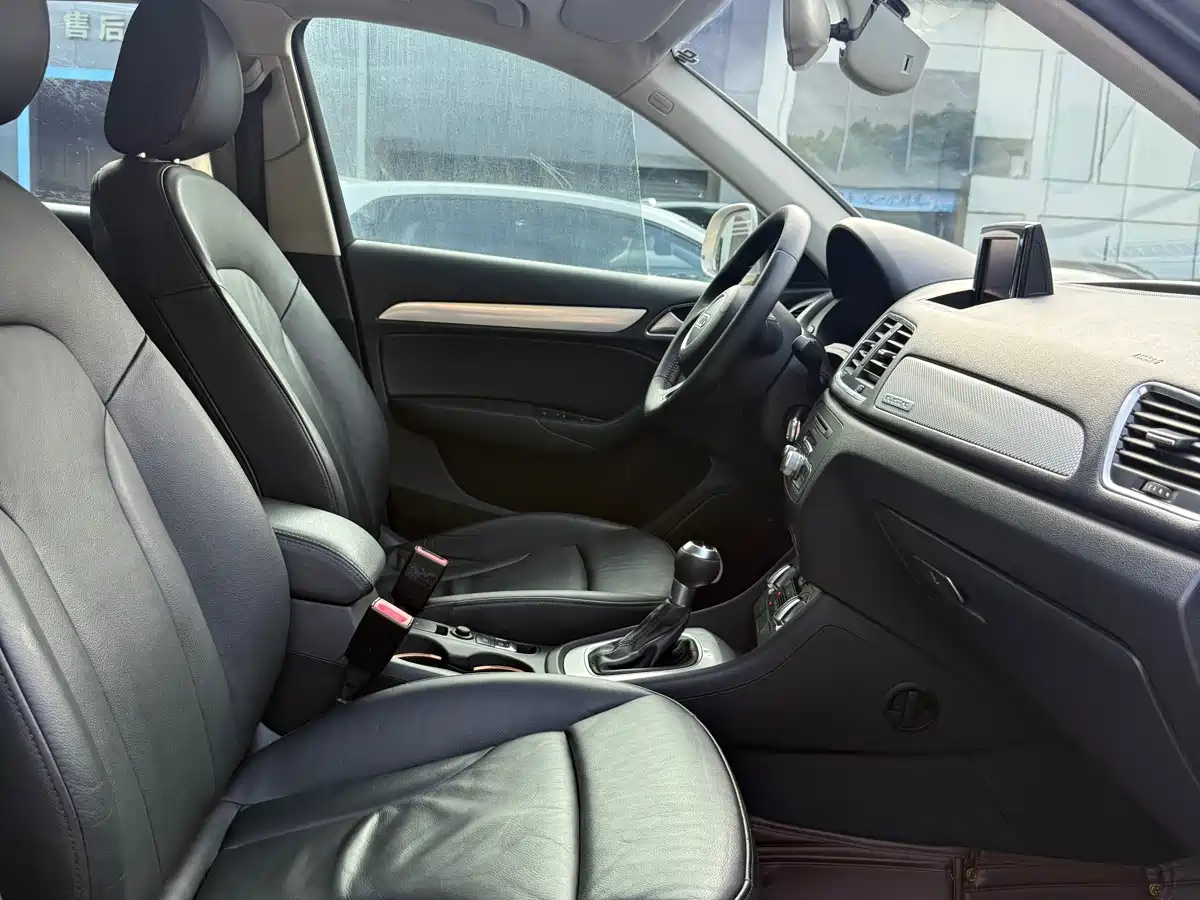 Фото 7 - Audi Q3