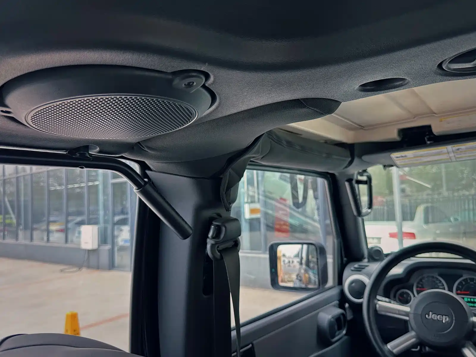 Фото 22 - Jeep Wrangler