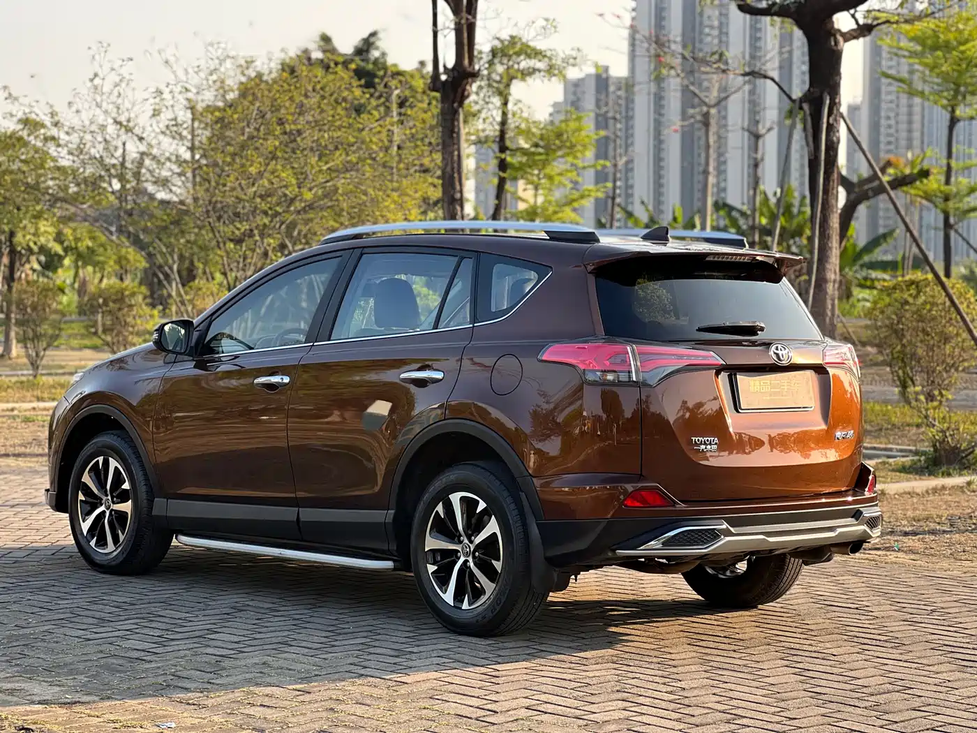 Toyota RAV4 Rongfang 2016 2.0L CVT 2WD Smart (China V) фото 6
