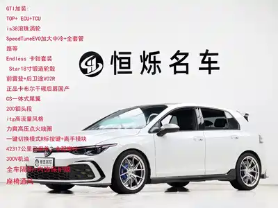 Volkswagen Golf GTI
