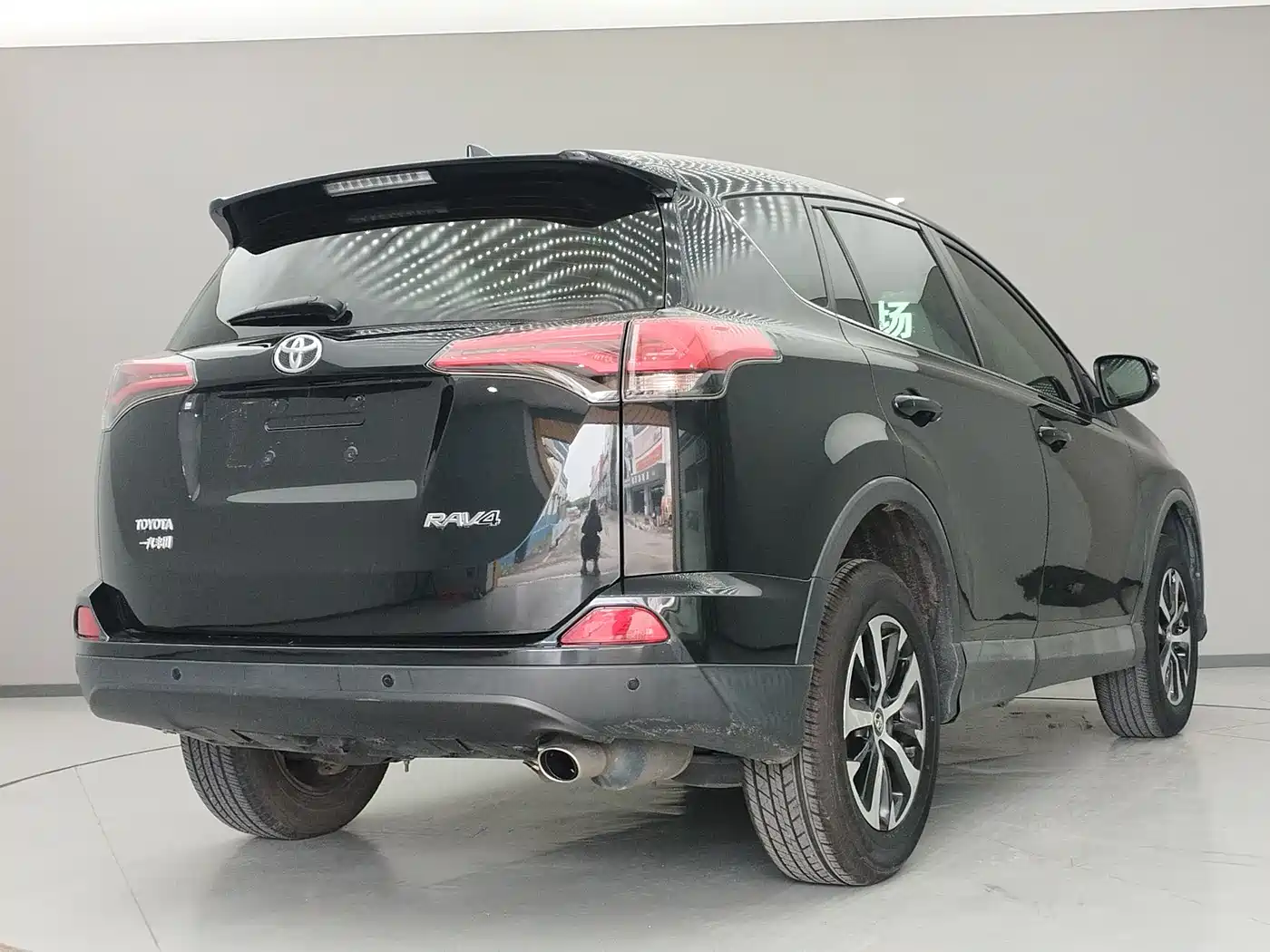 Toyota RAV4 Rongfang 2016 2.0L CVT 2WD Urban (China V) фото 4