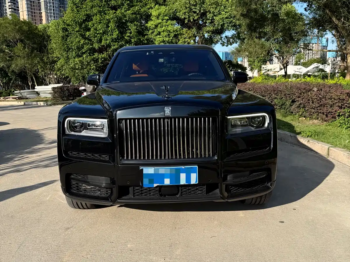 Rolls-Royce Cullinan 2023 2024 Black Badge