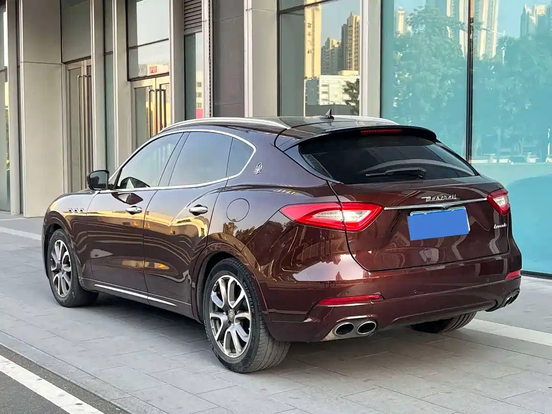 MASERATI LEVANTE