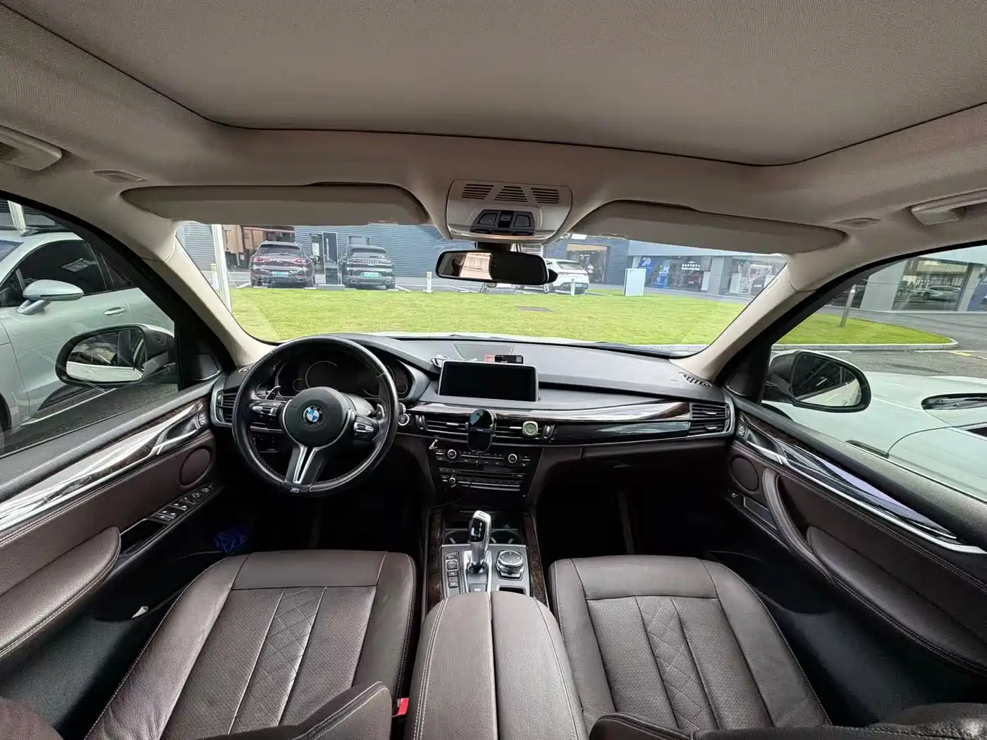 BMW X5 (Import) 2015 xDrive28i фото 9
