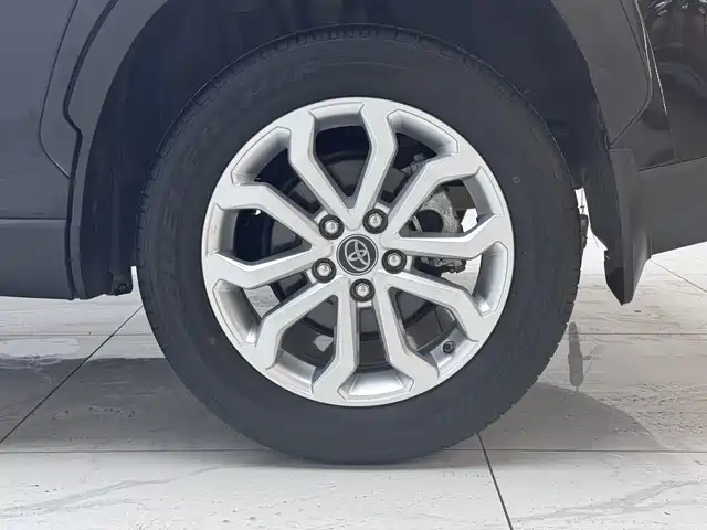 Toyota Frontlander 2023 2.0L CVT Elite Edition фото 12