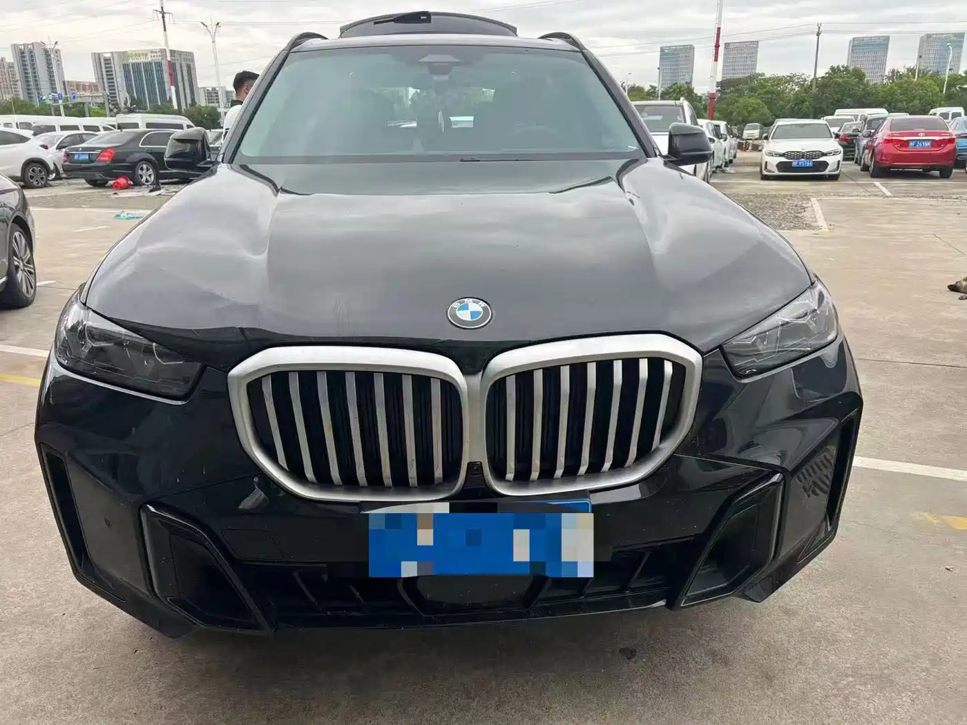 BMW X5 2026 2026 xDrive 30Li Luxury M Sport Night Edition Package