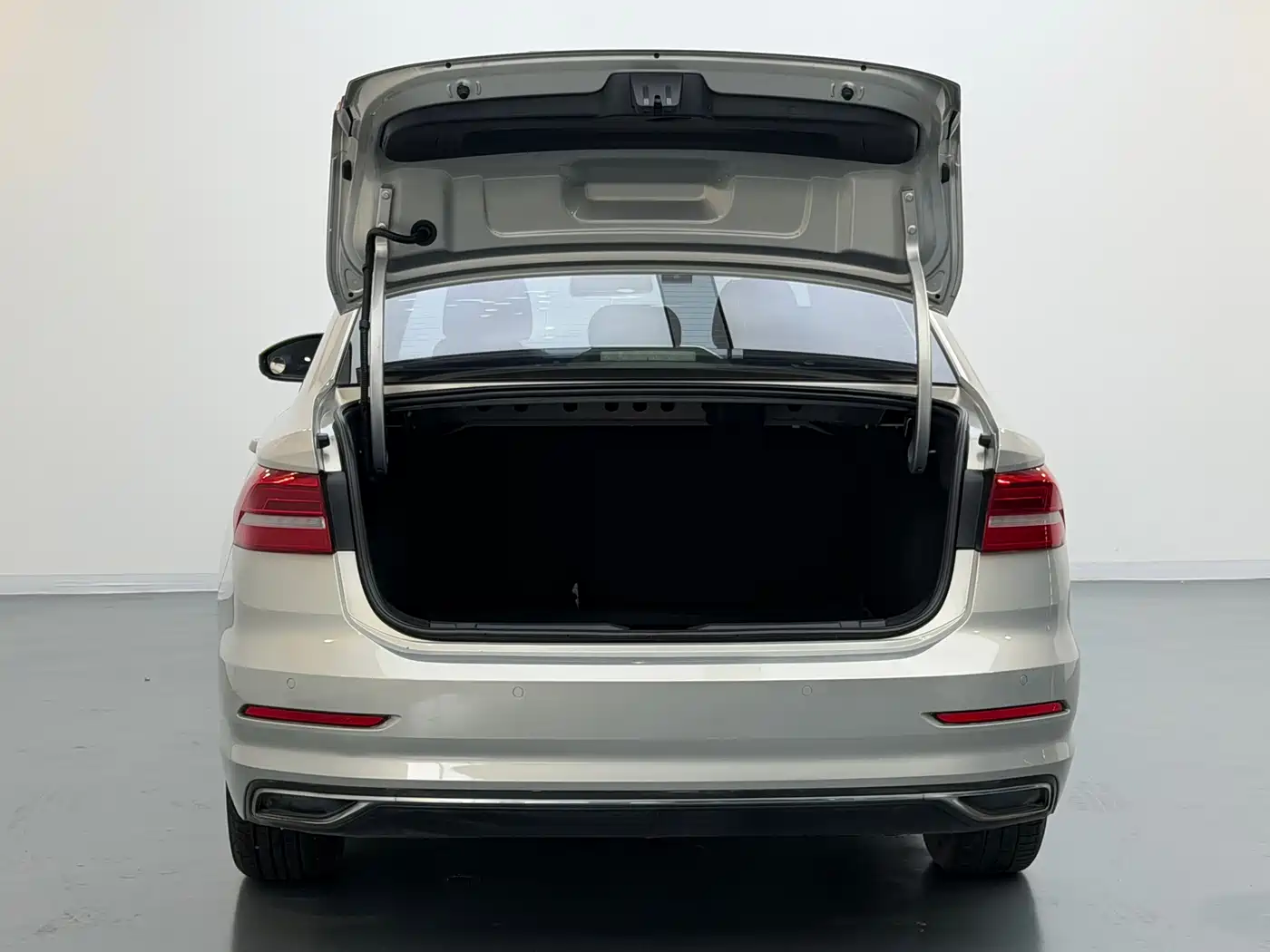 Volkswagen Lavida 2018 1.5L Automatic Comfort Version China V фото 16