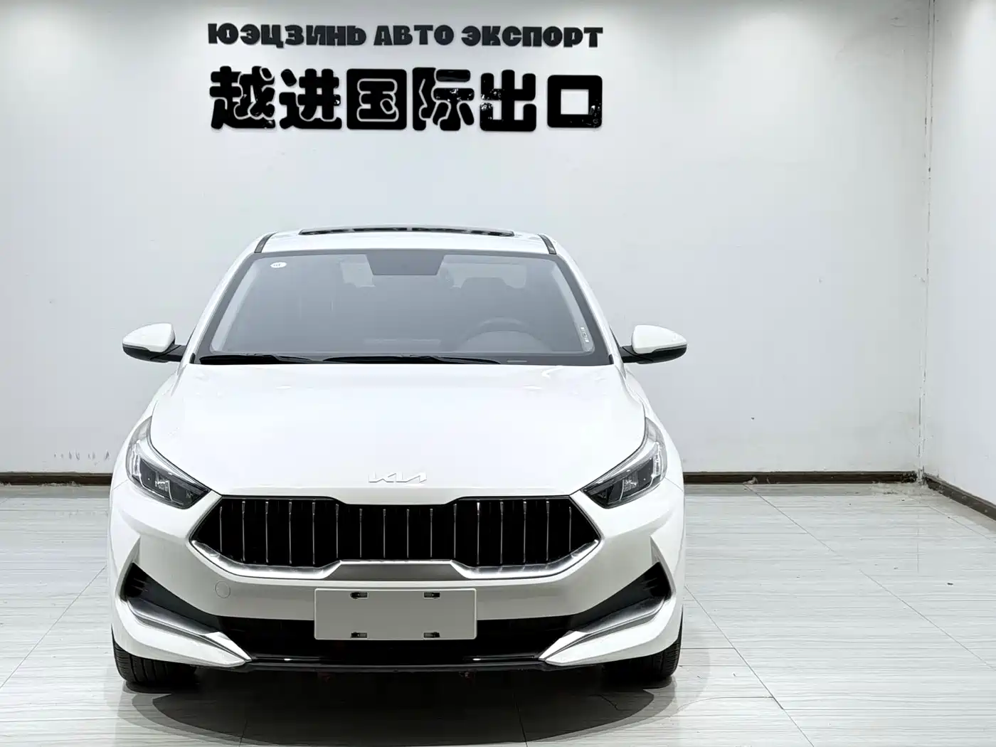 Kia K3 2021 1.5L CVT Fashion Edition фото 2