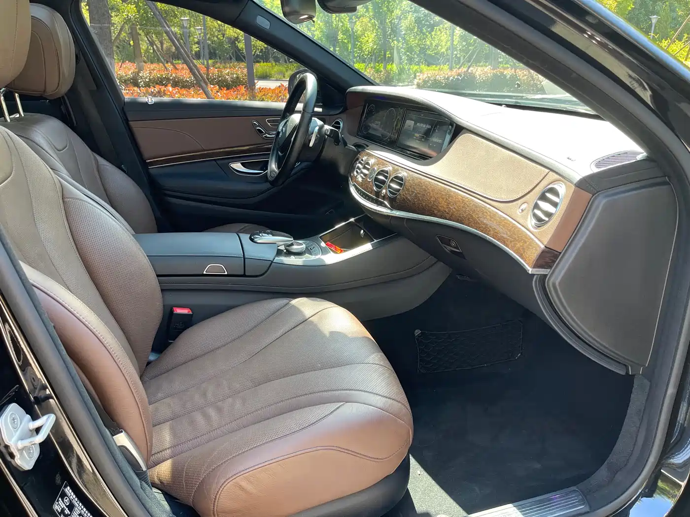 Mercedes-Benz S-Class 2014 S 320 L Business фото 9