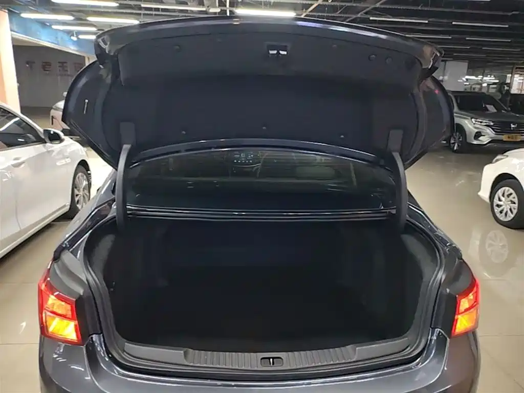 Buick Verano 2018 Sedan 15S Automatic Progressive фото 19