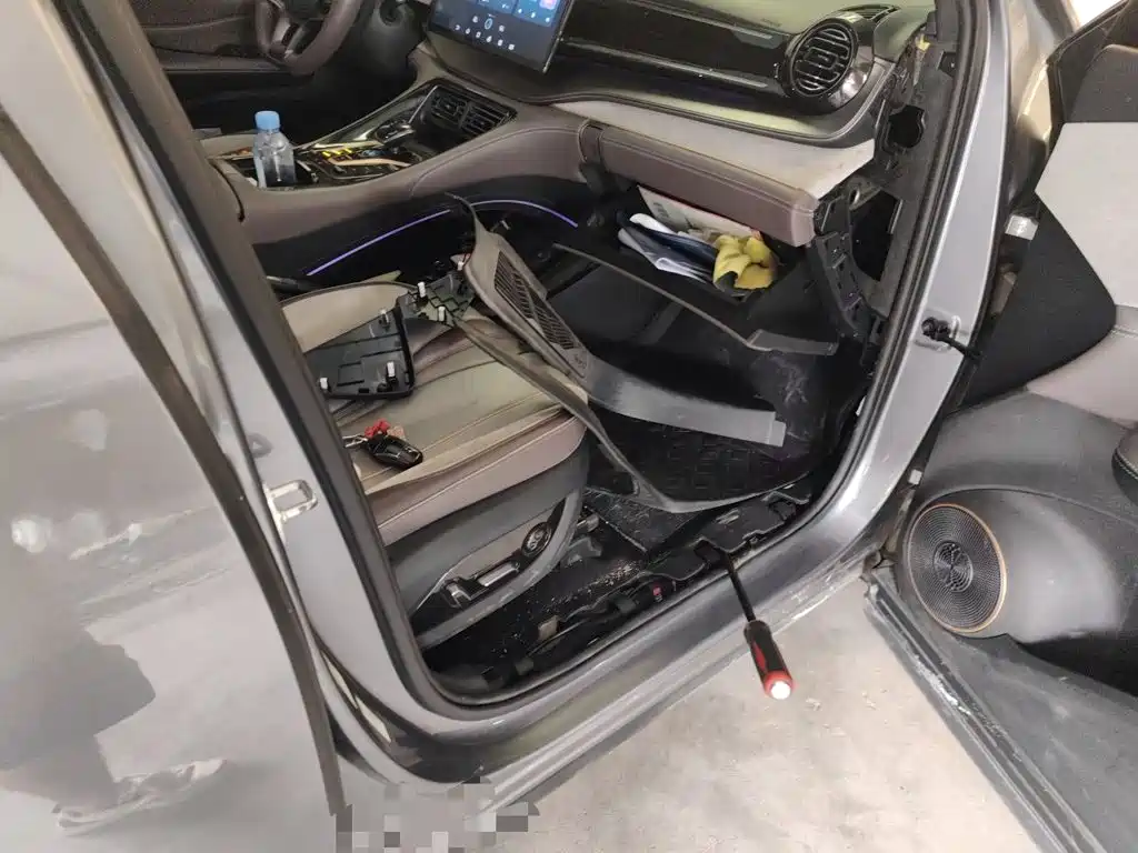 BYD Frigate 07 2024 2023 DM-i 205KM Premium