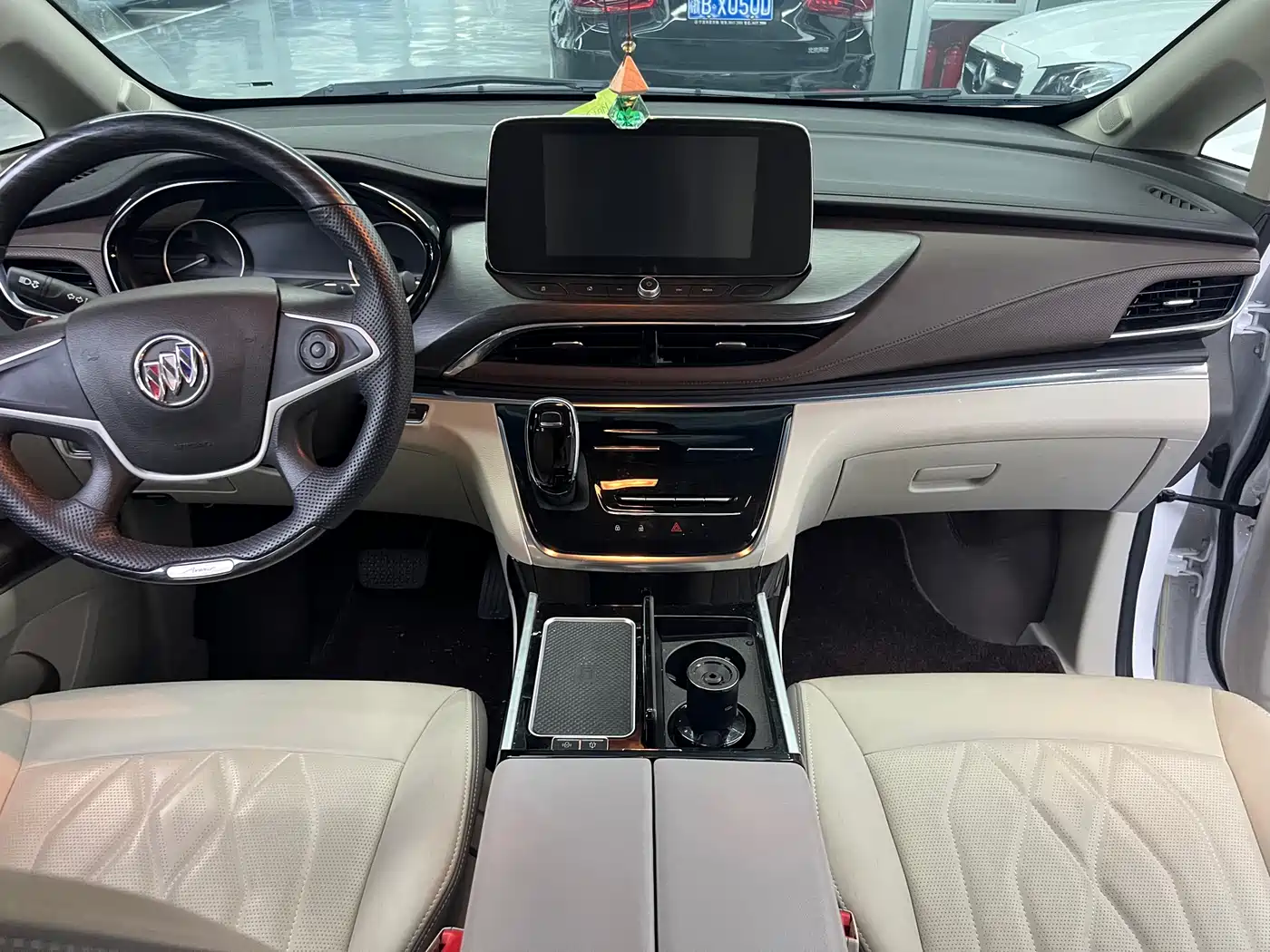 Buick GL8 2021 Land Business Class 652T Luxury фото 7