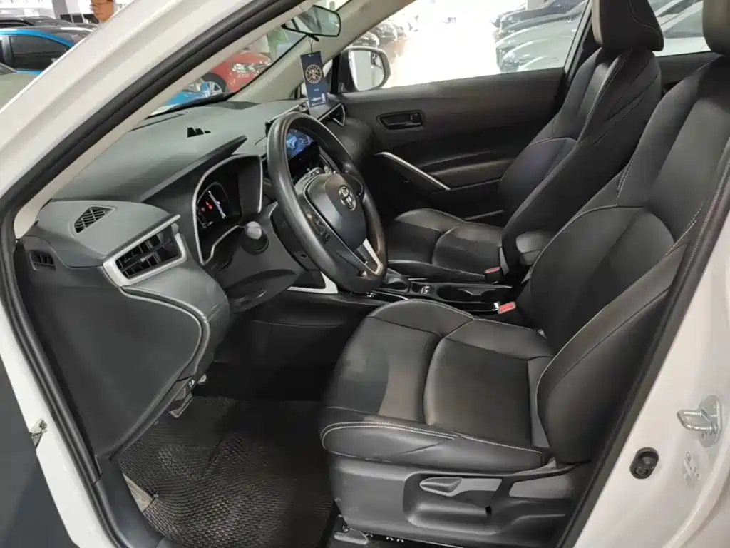 Toyota Frontlander 2025 2024 2.0L CVT Elite Plus Edition
