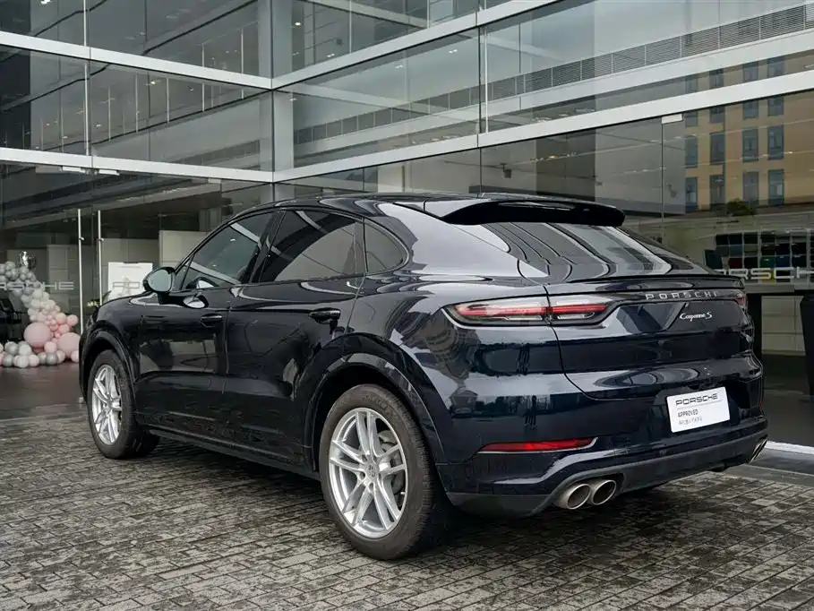 Porsche Cayenne 2020 Cayenne S Coupé 2.9T фото 3