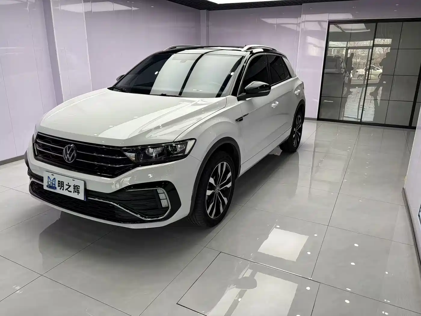 VOLKSWAGEN T-ROC EXPLORING SONGS