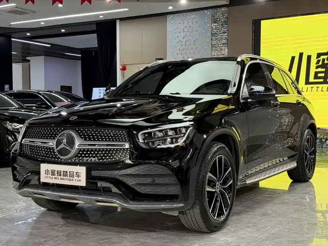 MERCEDES-BENZ GLC