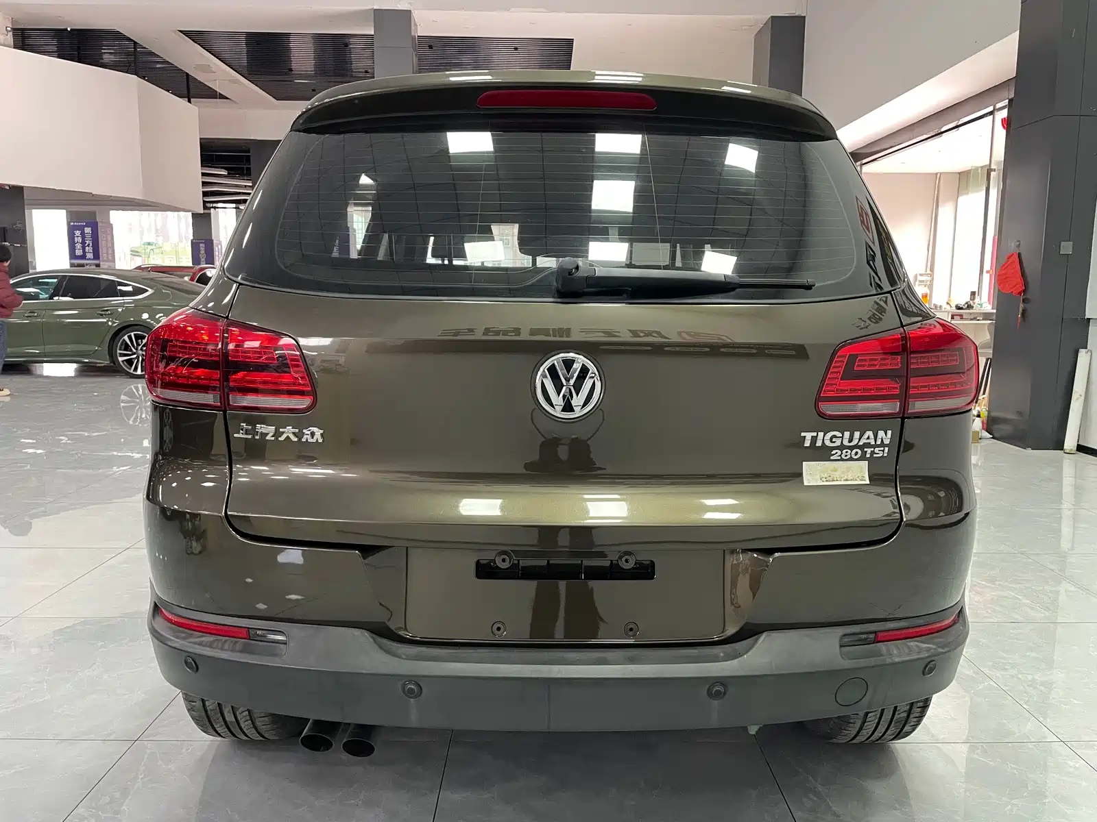 Фото 7 - Volkswagen Tiguan