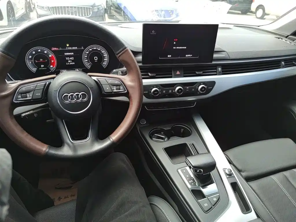 Audi A4L 2020 40 TFSI Fashion Dynamic Edition фото 13