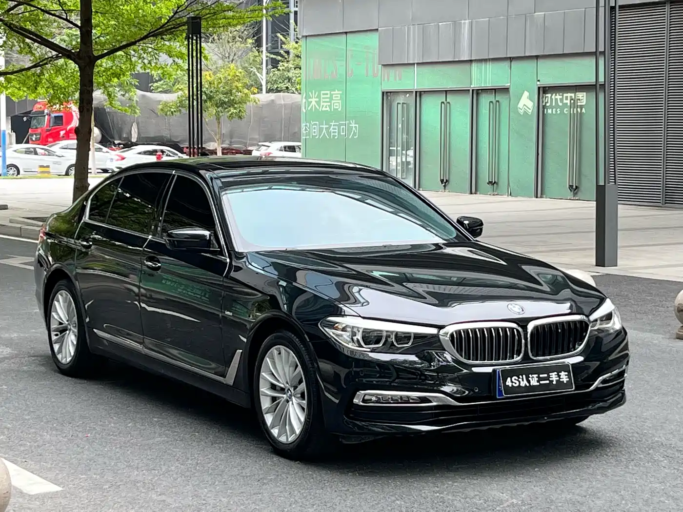 BMW 5 Series 2018 Facelift 530Li Leading Luxury Package фото 2
