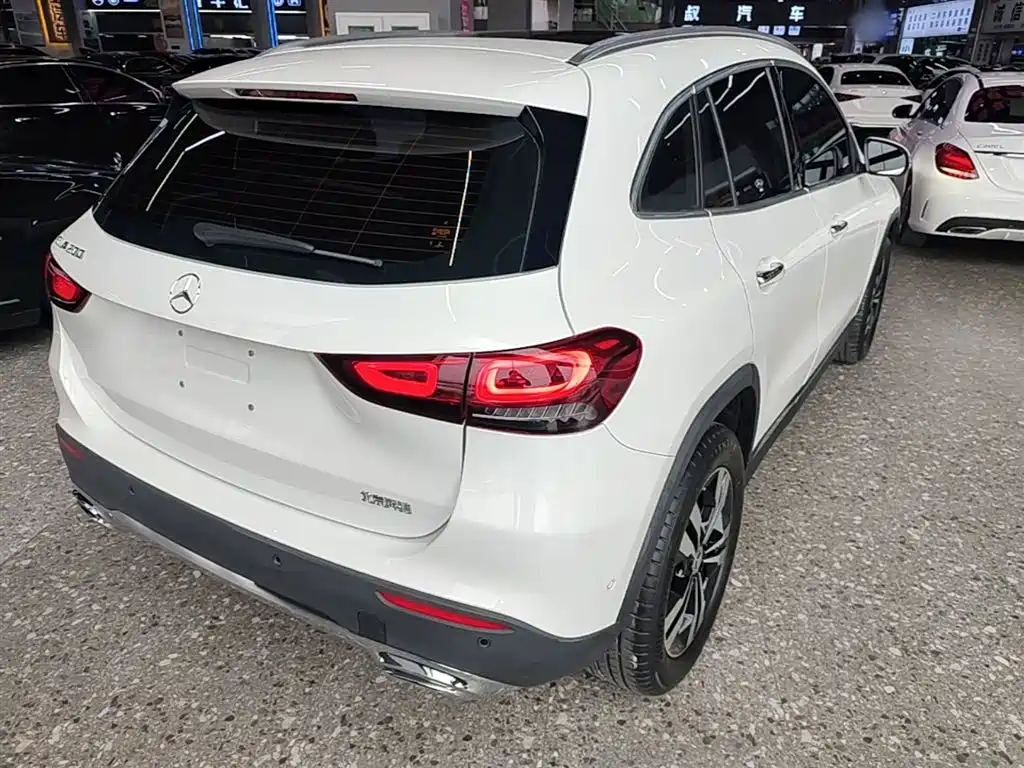 Mercedes-Benz GLA 2022 Facelift GLA 200 фото 7