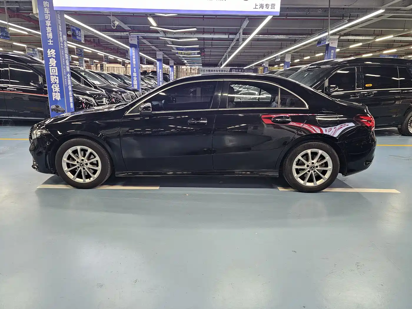 Mercedes-Benz A-Class 2022 Facelift A 200 L Sport Sedan Fashion Style фото 8