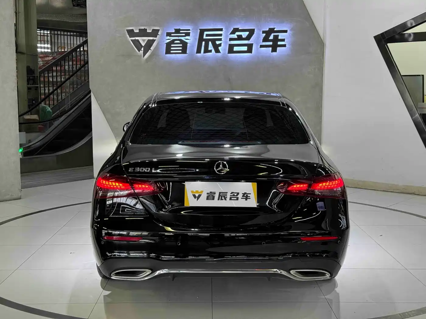 Mercedes-Benz E-Class 2023 E 300 L Sport Luxury фото 15