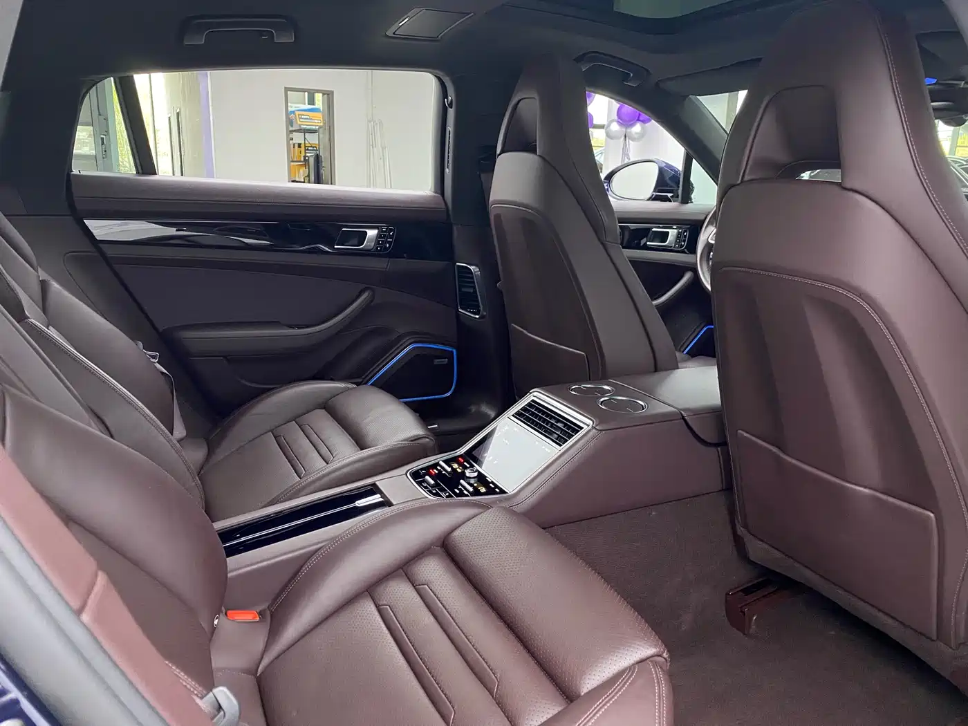 Porsche Panamera 2017 Panamera 4 Executive Long Wheelbase 3.0T фото 11