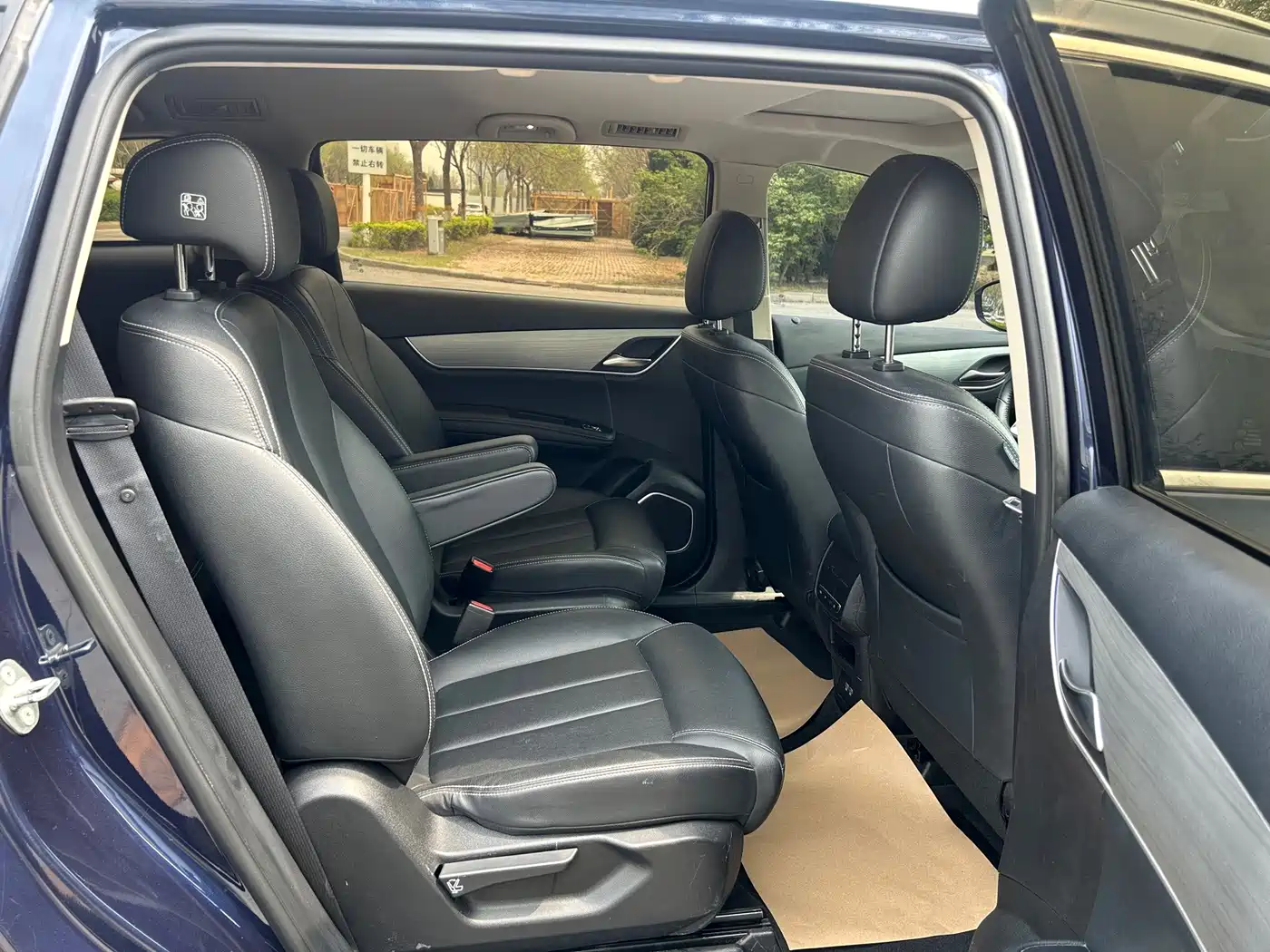BYD Song MAX 2021 2021 Upgrade 1.5T Automatic Luxury Edition 6-Seater